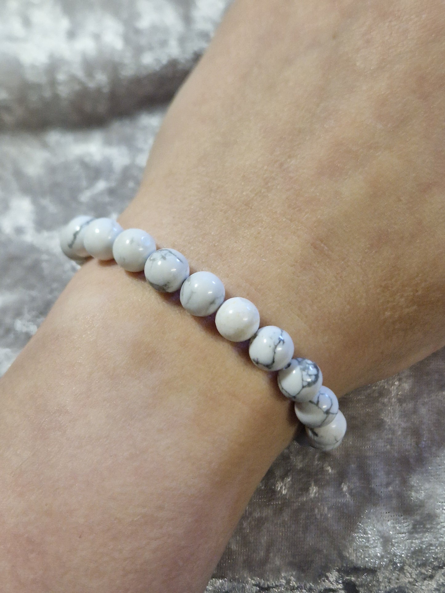 Natural Crystal Bead Bracelet - Howlite