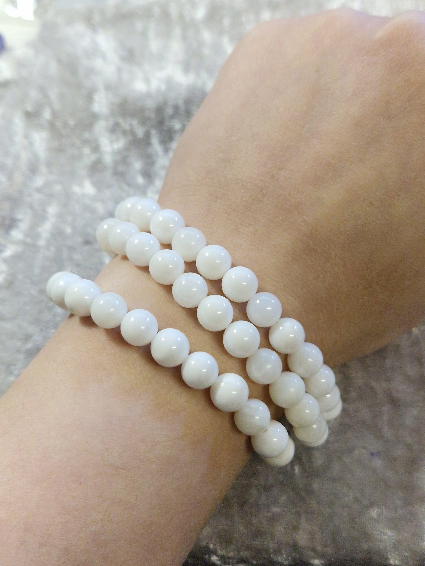 Natural Crystal Bead Bracelet - Tridacna Shell