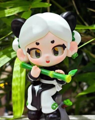 LURILILI Y2K Grazing Land Figurine 1st Gen Blind Box