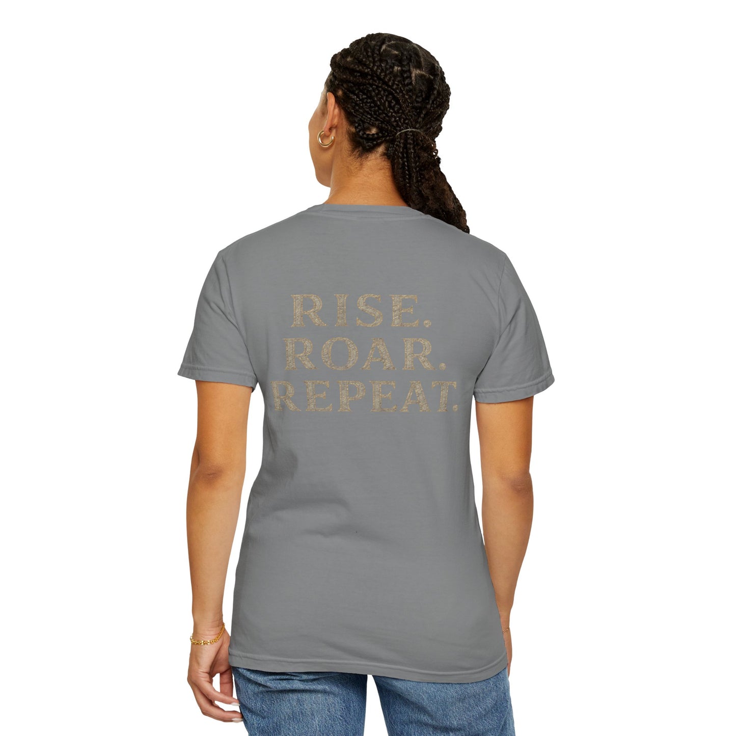 Wolf Graphic T-Shirt — Front Wolf Head Art & Back “RISE. ROAR. REPEAT.” Motivational Tee