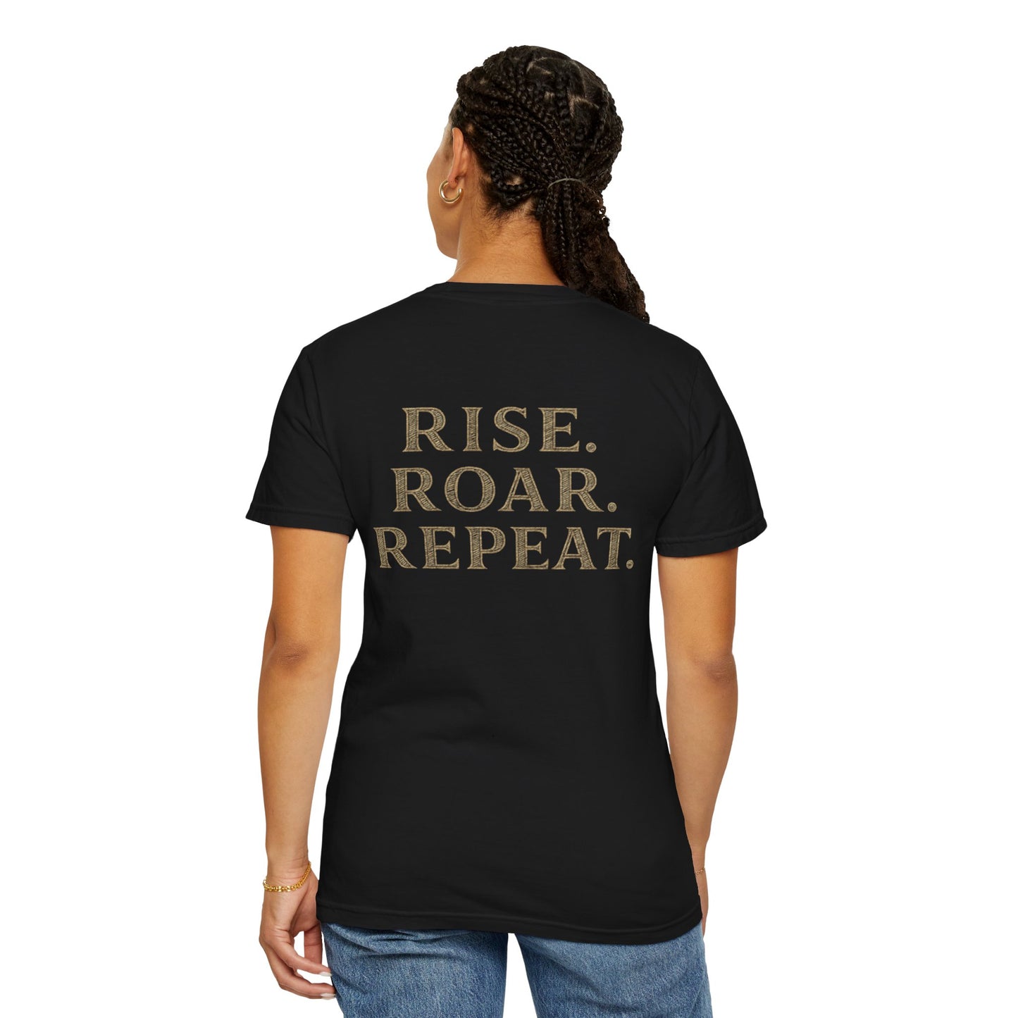 Wolf Graphic T-Shirt — Front Wolf Head Art & Back “RISE. ROAR. REPEAT.” Motivational Tee