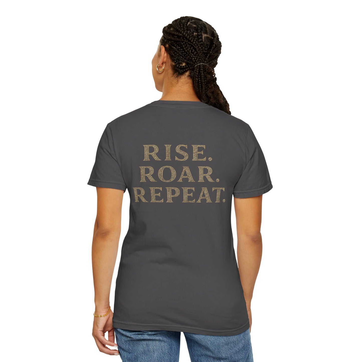 Wolf Graphic T-Shirt — Front Wolf Head Art & Back “RISE. ROAR. REPEAT.” Motivational Tee