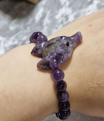 Wolf Head carving Chakra Bead Stretch Bracelet. Spiritual Healing Bracelet Jewellery.